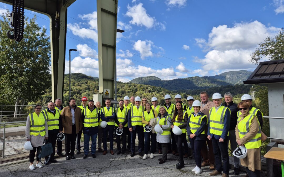 UO EZS o energetiki na Gorenjskem in o številnih aktualnih temah z ministrom